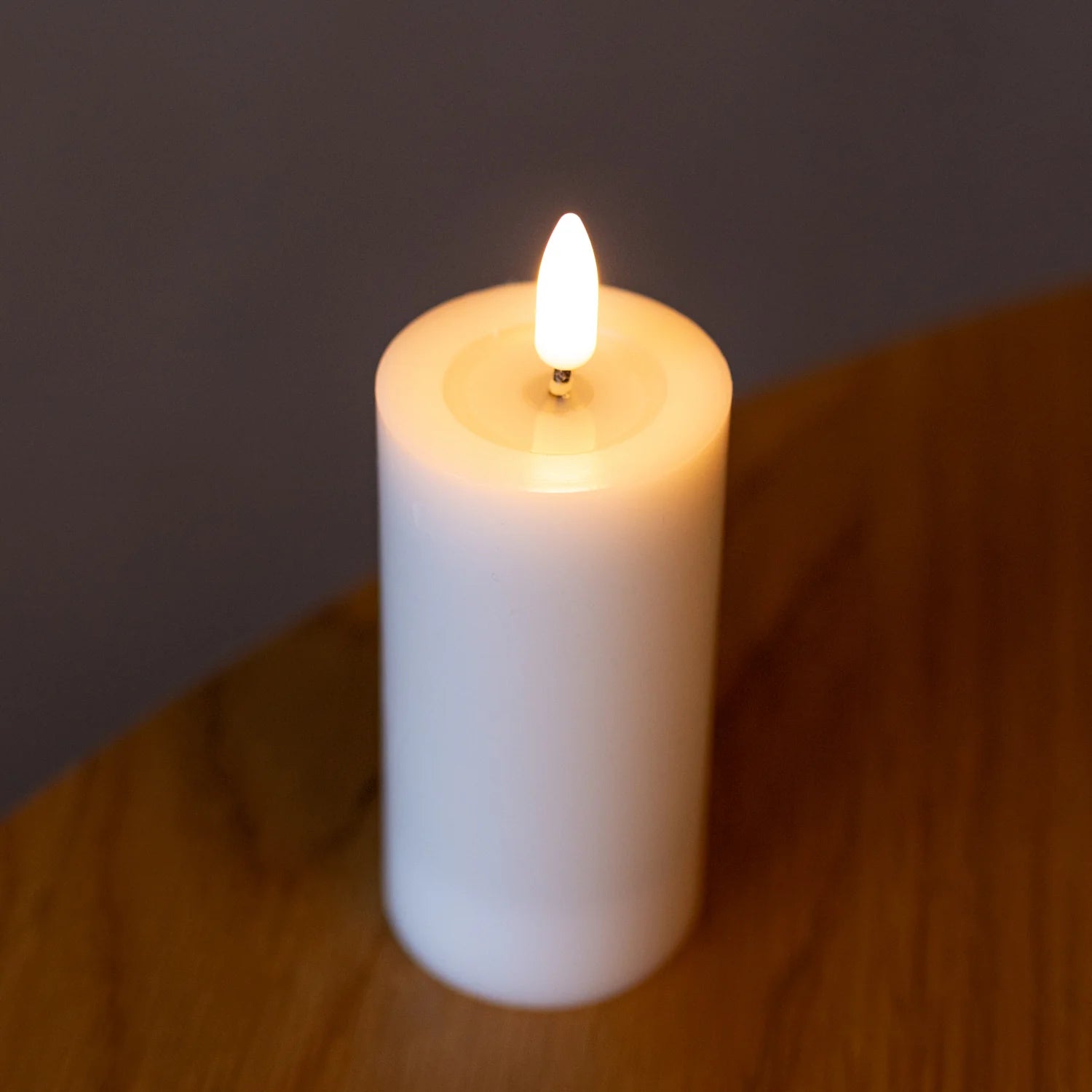 LED Kerze wiederaufladbar 5 x 10 cm