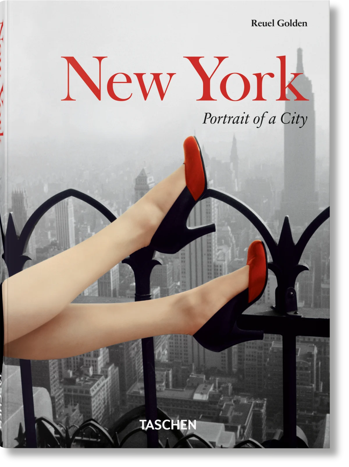 Book New York Portrait of a City (Engels)