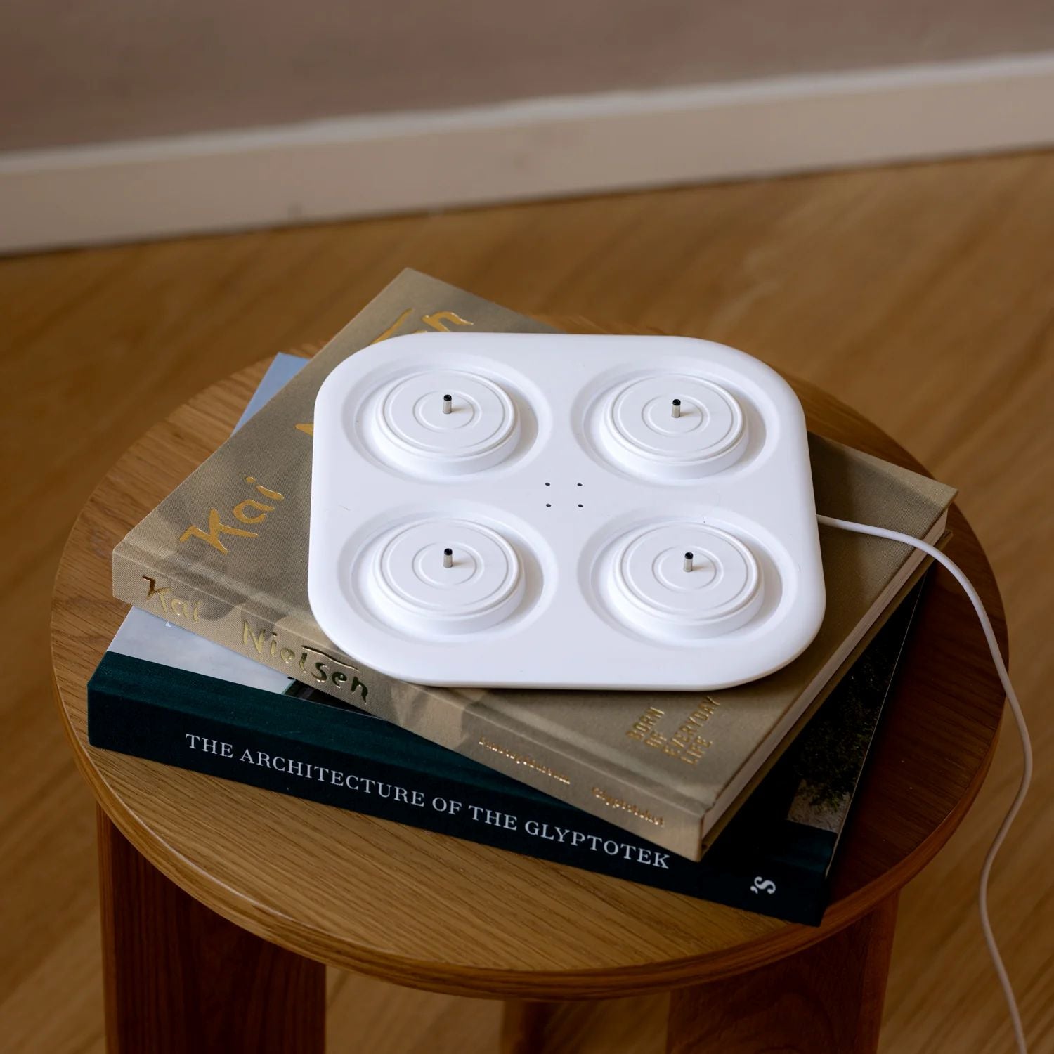 LED Candle Charging Plate (for Pillar candles and tealights)