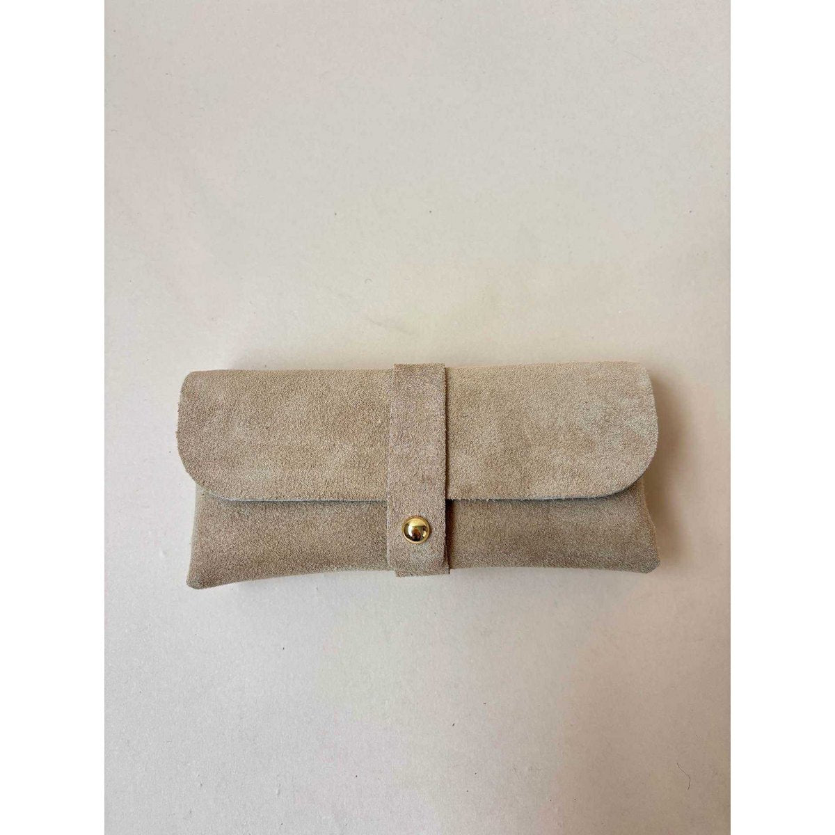 Suède leren etui voor zonnebril