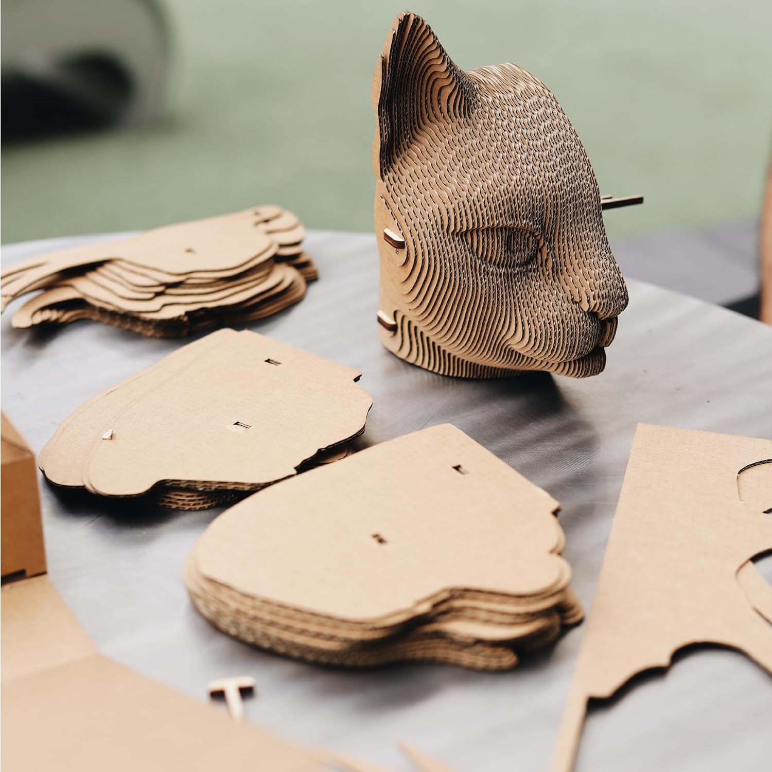 3D Cardboard Puzzle: Cat